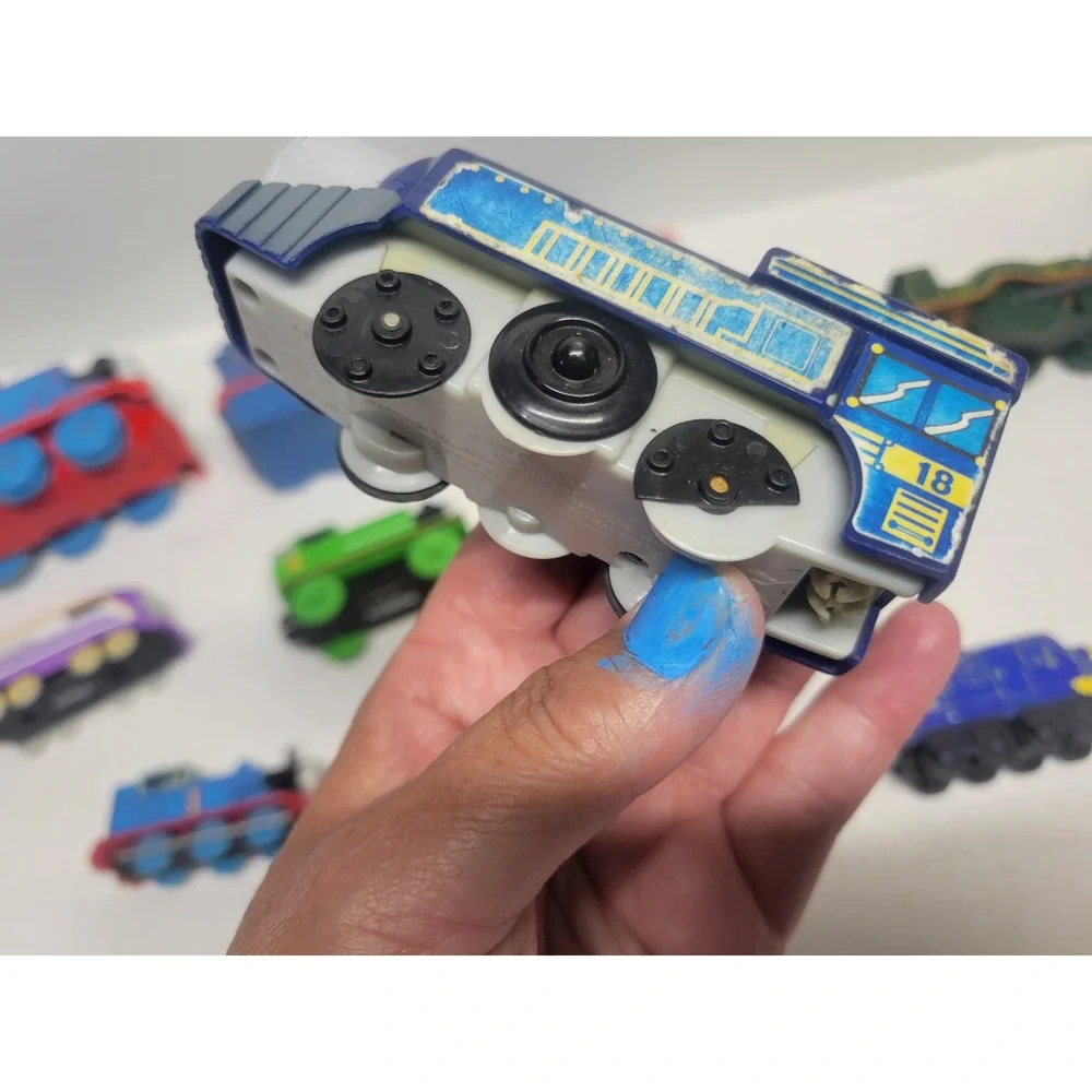 Thomas & Friends Chuggington Train‎ Lot 10pc Wood Diecast Plastic Mixed Engines